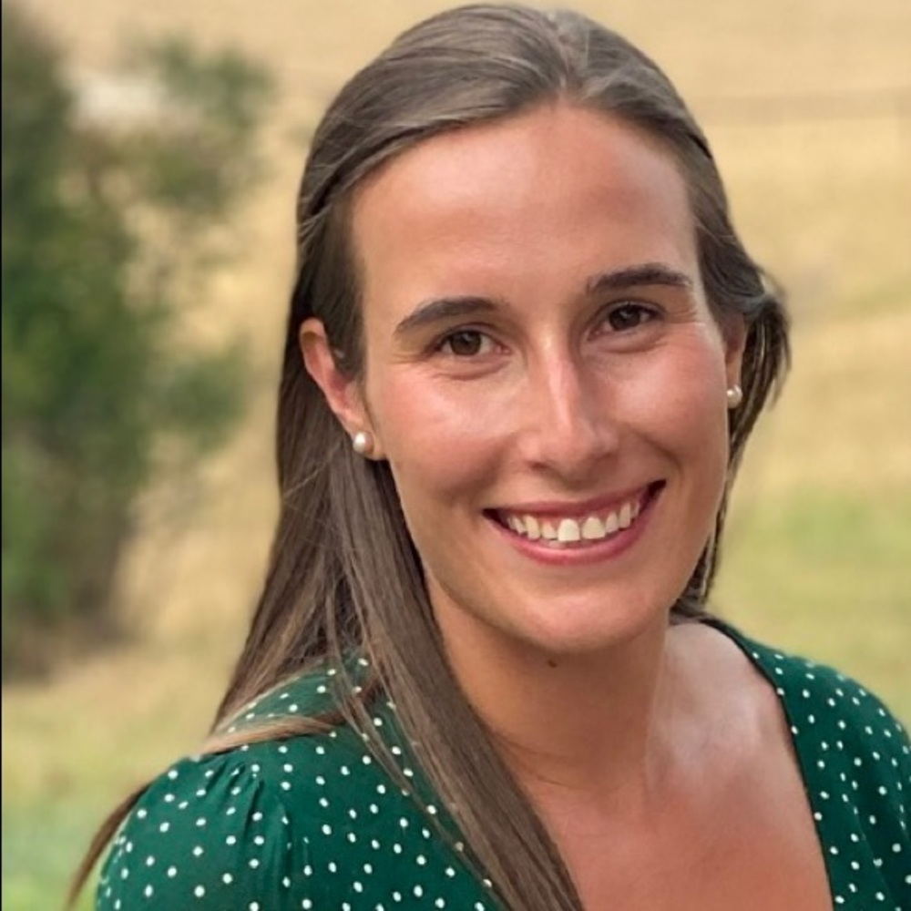 Meet your Posher, Elizabeth